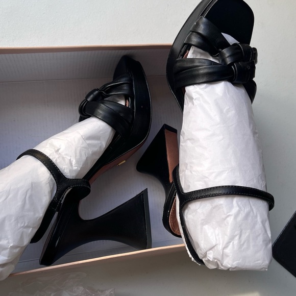 Worn once  Vicenza  Leather Knotted Platform Heels in Black size 37 - Picture 11 of 16
